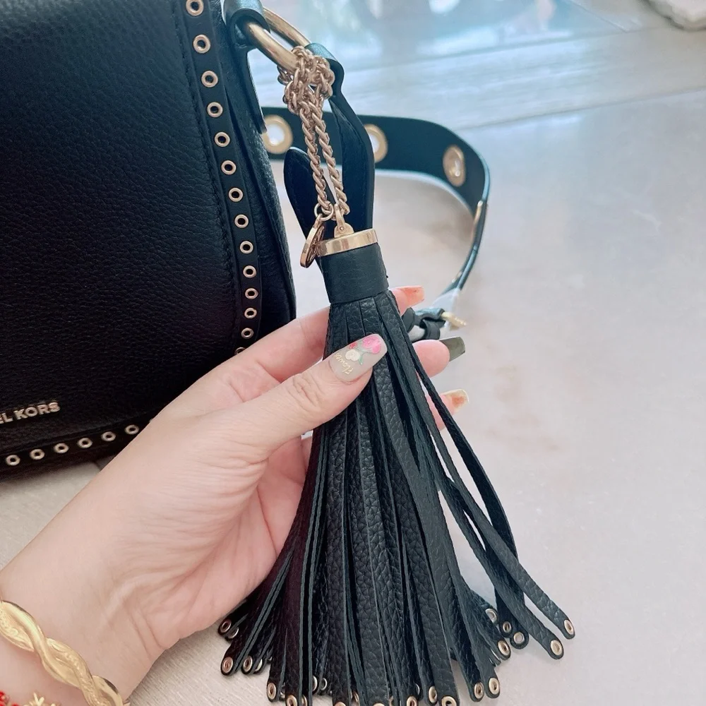 Michael Kors Brooklyn Medium Saddle Bag Leather Black/NWT - Picture 5 of 15